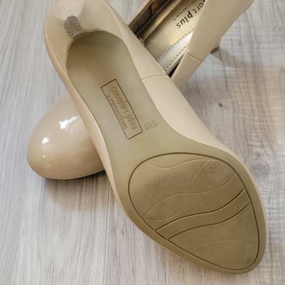 Comfort Plus Nude Heels - Picture 3 of 5